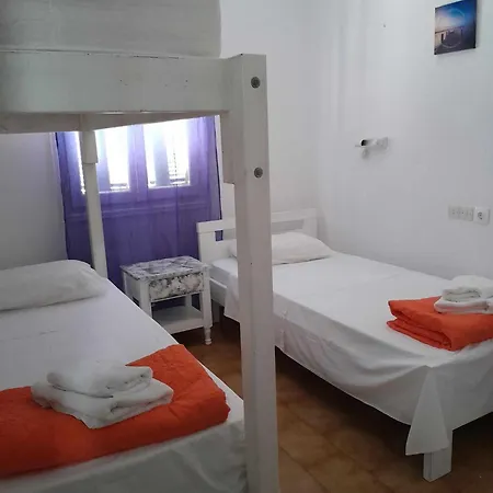 Nefeli Penzion Ios